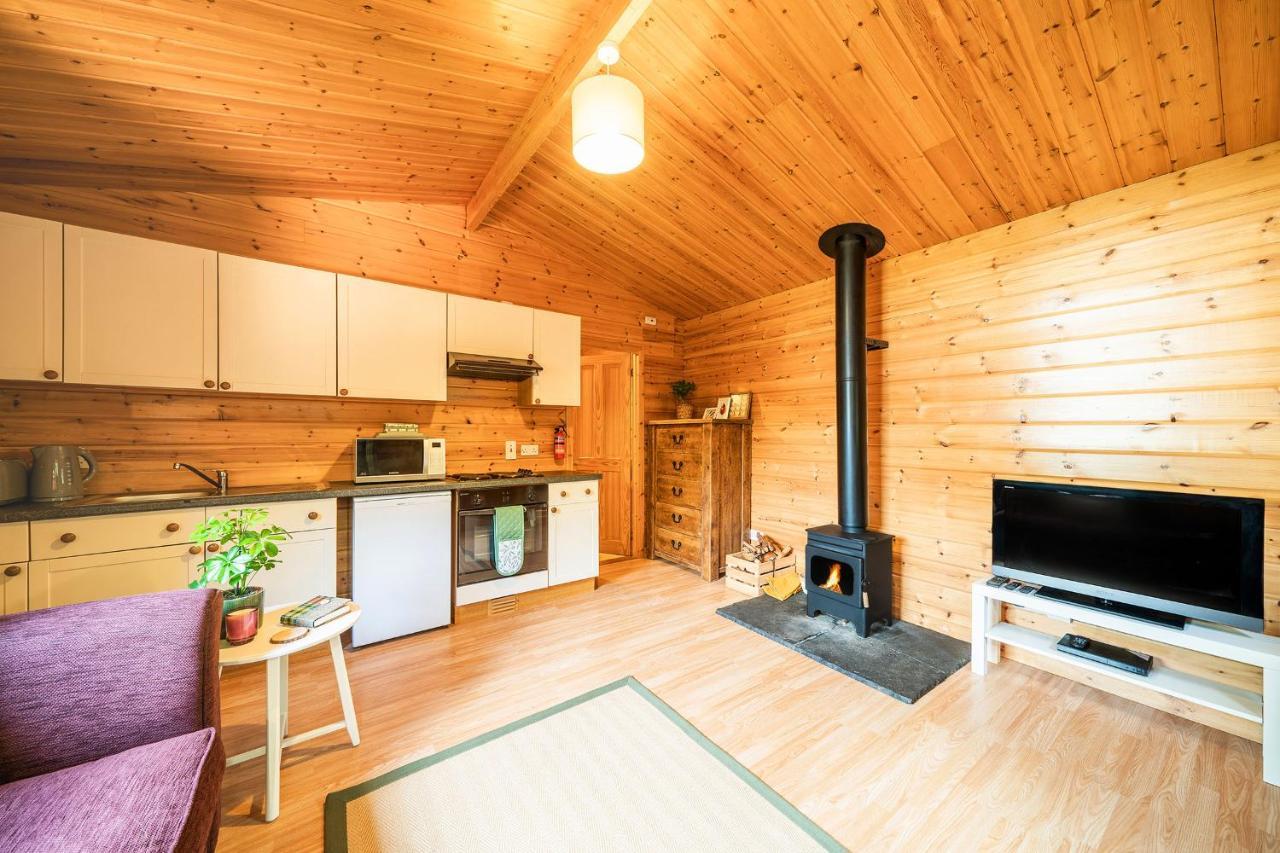 Cabin In The Den Villa New Scone Exterior photo